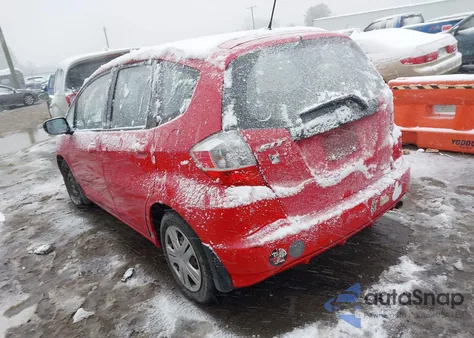 2011 Honda Fit z USA, uszkodzony, nr VIN JHMGE8H39BC027064